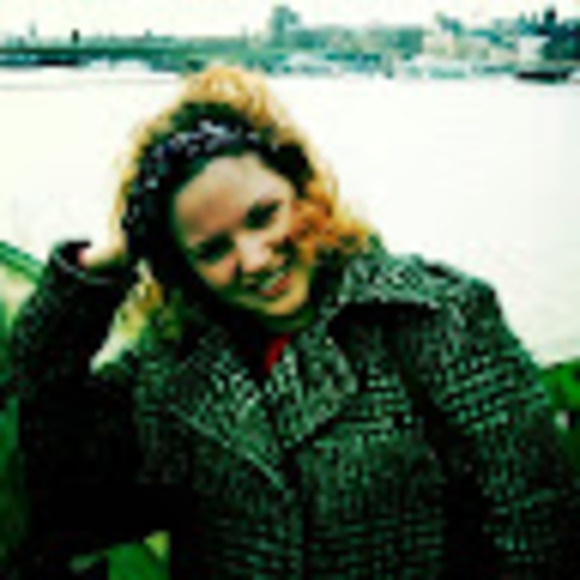 Meet your Posher, Daisy - Picture 1 of 1